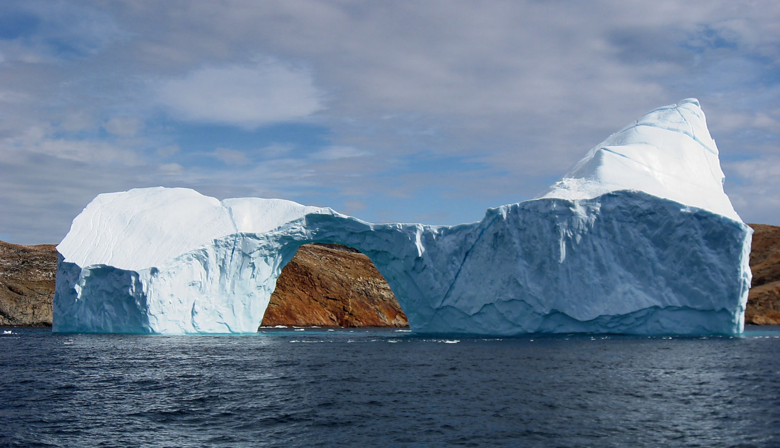 ../_images/ch02-Three_states_of_water_from_wikipedia.jpg